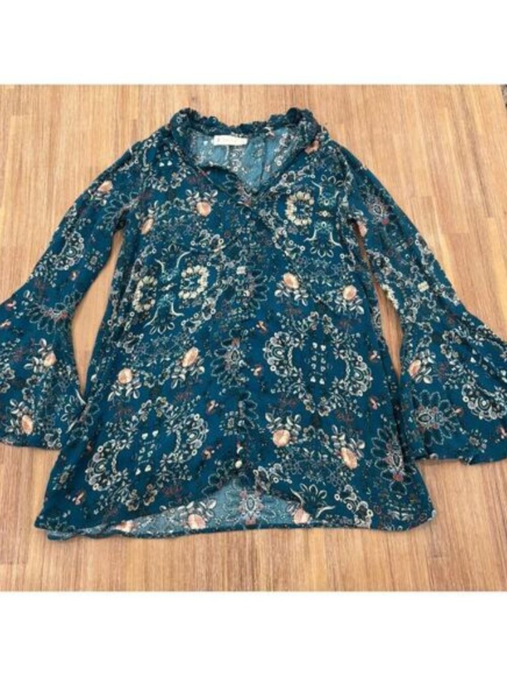 Bohemian style tunic - women’s size M